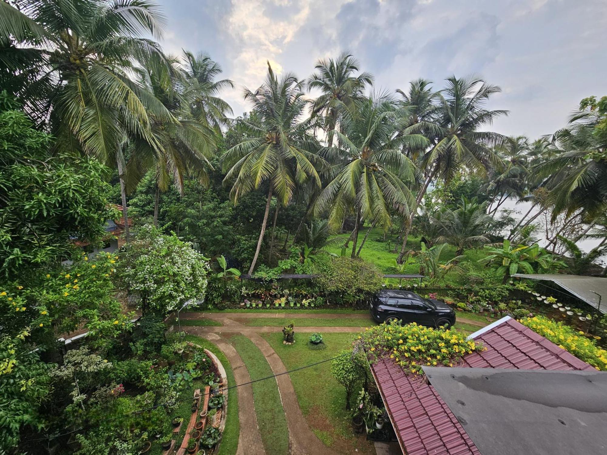 Maleyam Homestay Riverside Calecute Exterior foto