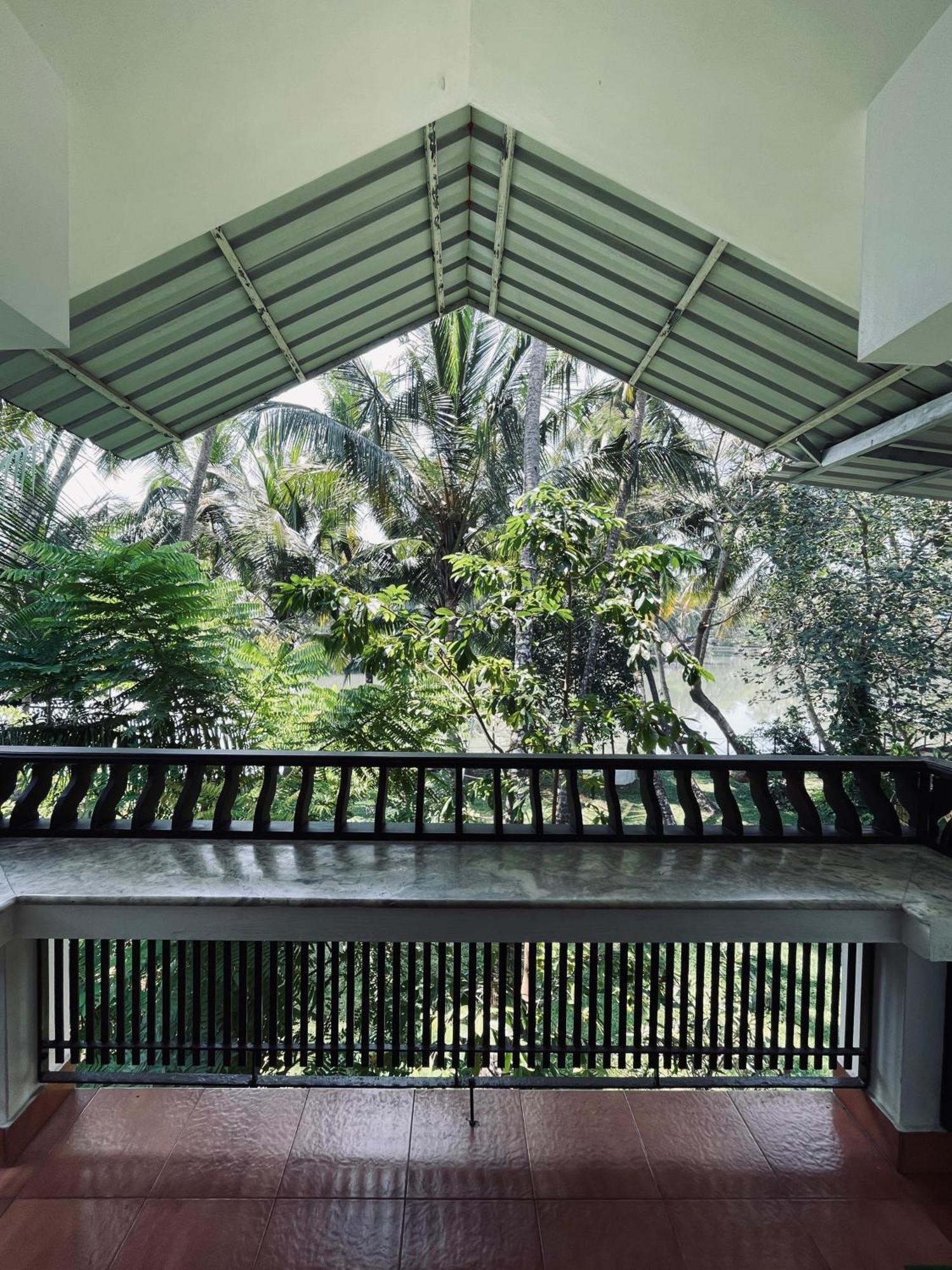 Maleyam Homestay Riverside Calecute Exterior foto