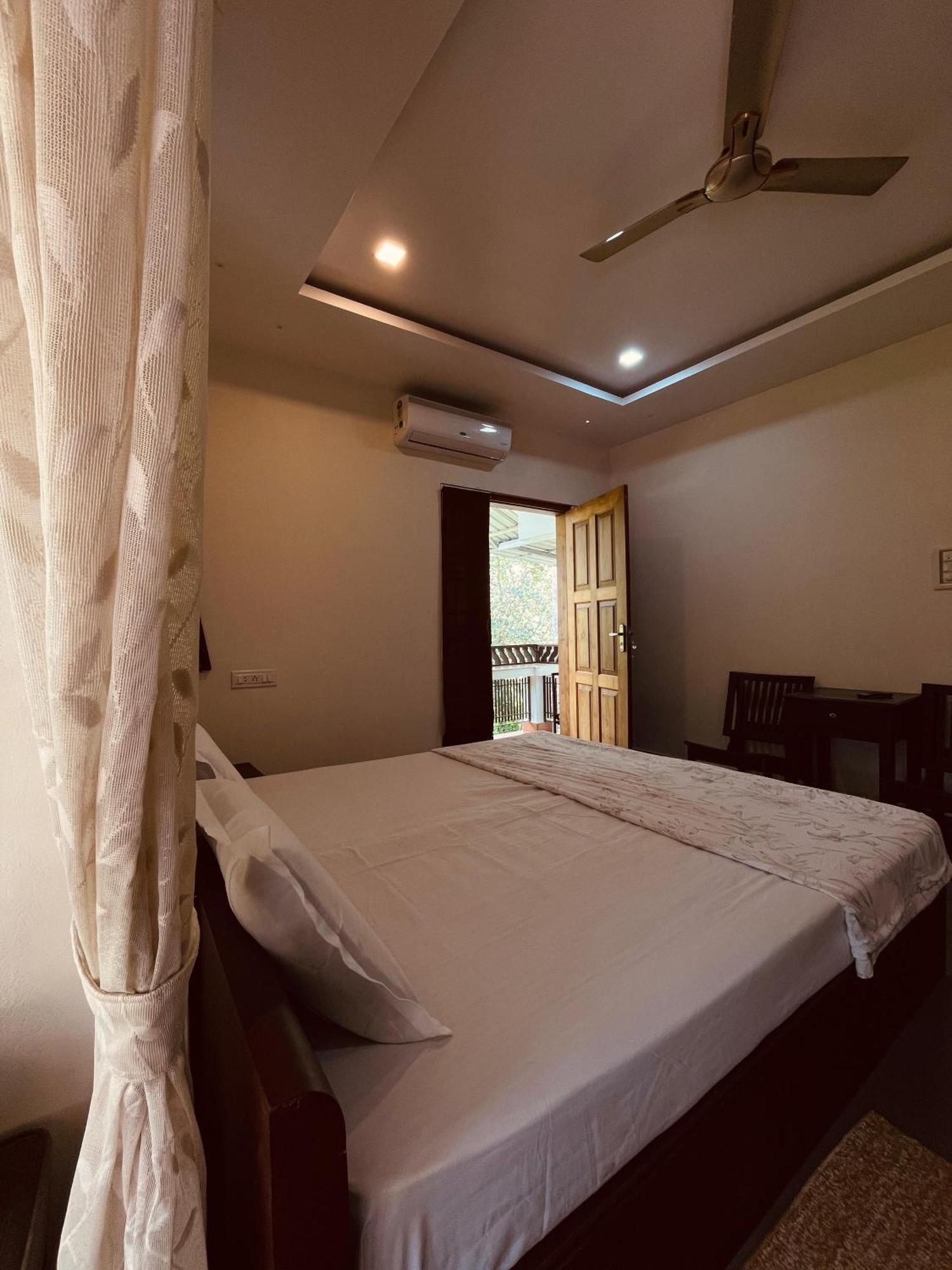 Maleyam Homestay Riverside Calecute Exterior foto